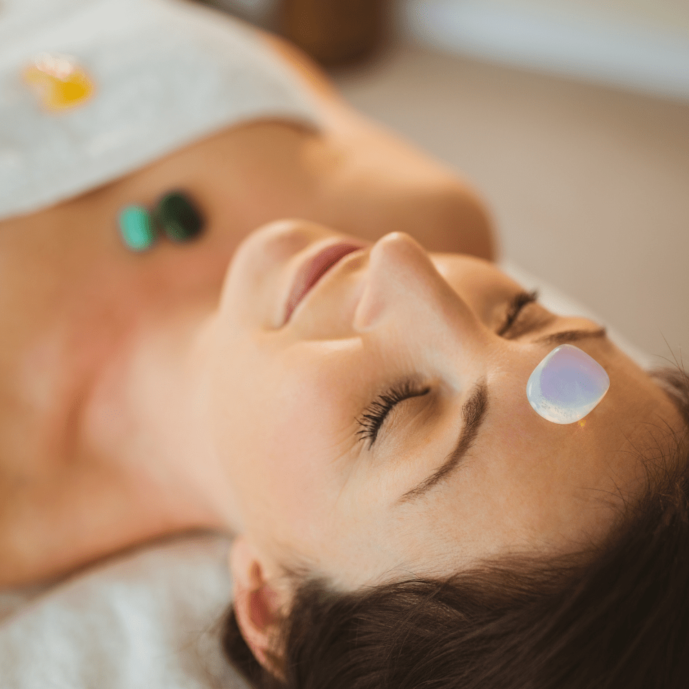 Best Crystals for Anxiety, Stress, and a Calmer Mind( 2025 Guide) - MystiqHouse