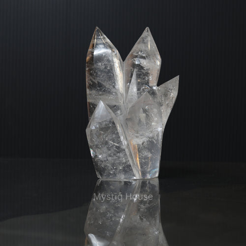 Clear Quartz Cluster Point 530 gms Img