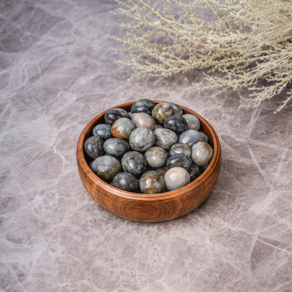 Cats Eye Tumble Stone - MystiqHouse