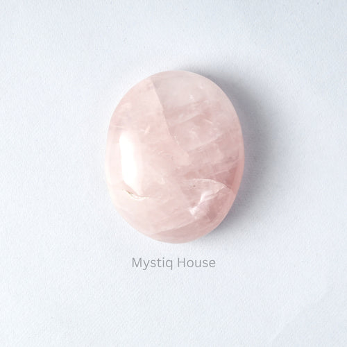 Rose Quartz Palm Stone Img