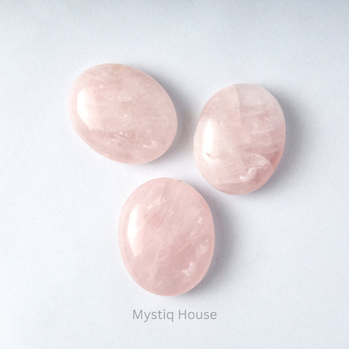 Rose Quartz Palm Stone Img