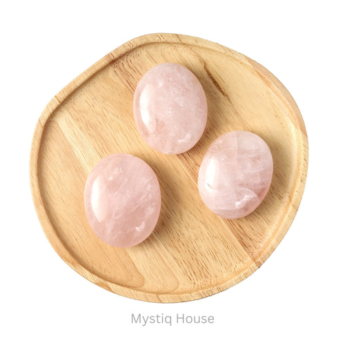 Rose Quartz Palm Stone Img