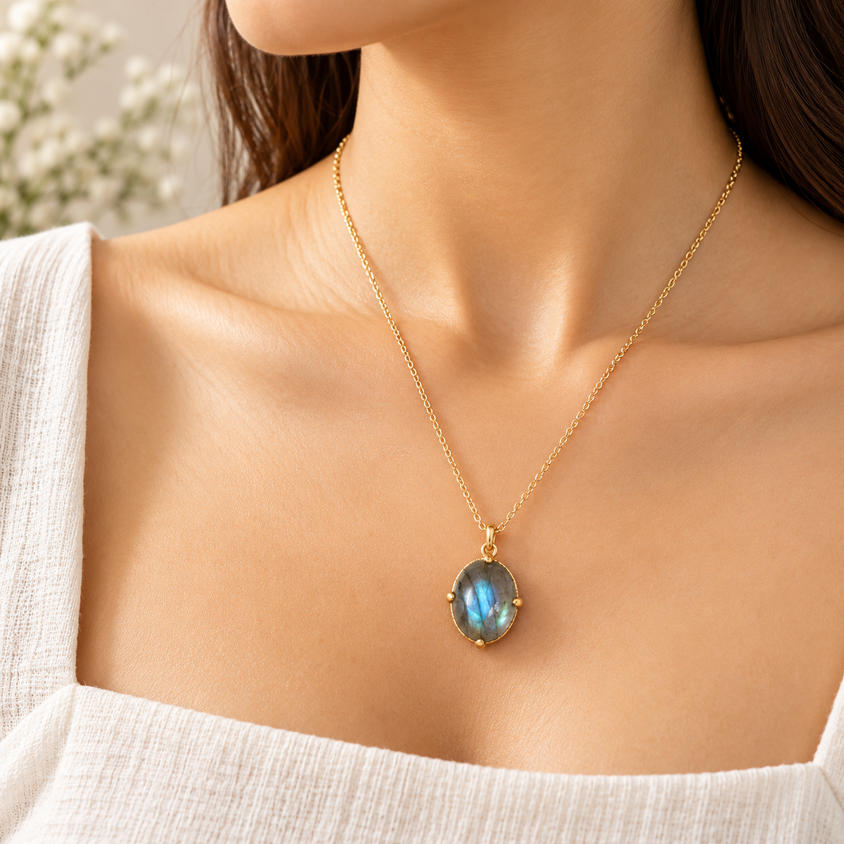 Labradorite 92.5 Silver Oval Necklace