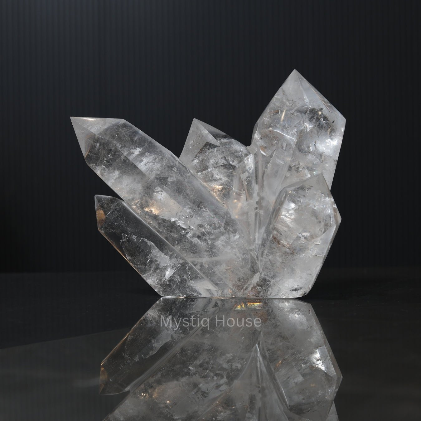Clear Quartz Cluster Point 768 gms - MystiqHouse