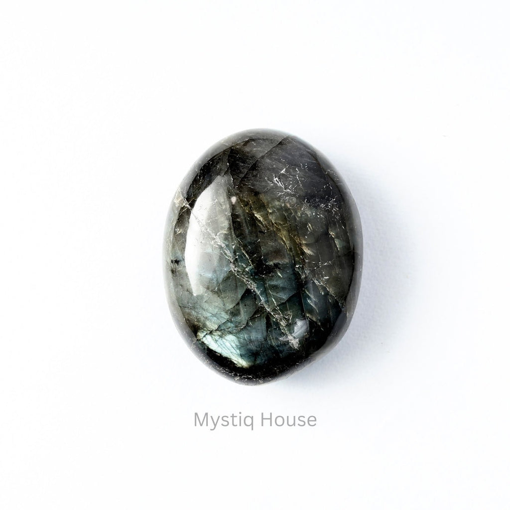 Labradorite Palm Stone - MystiqHouse
