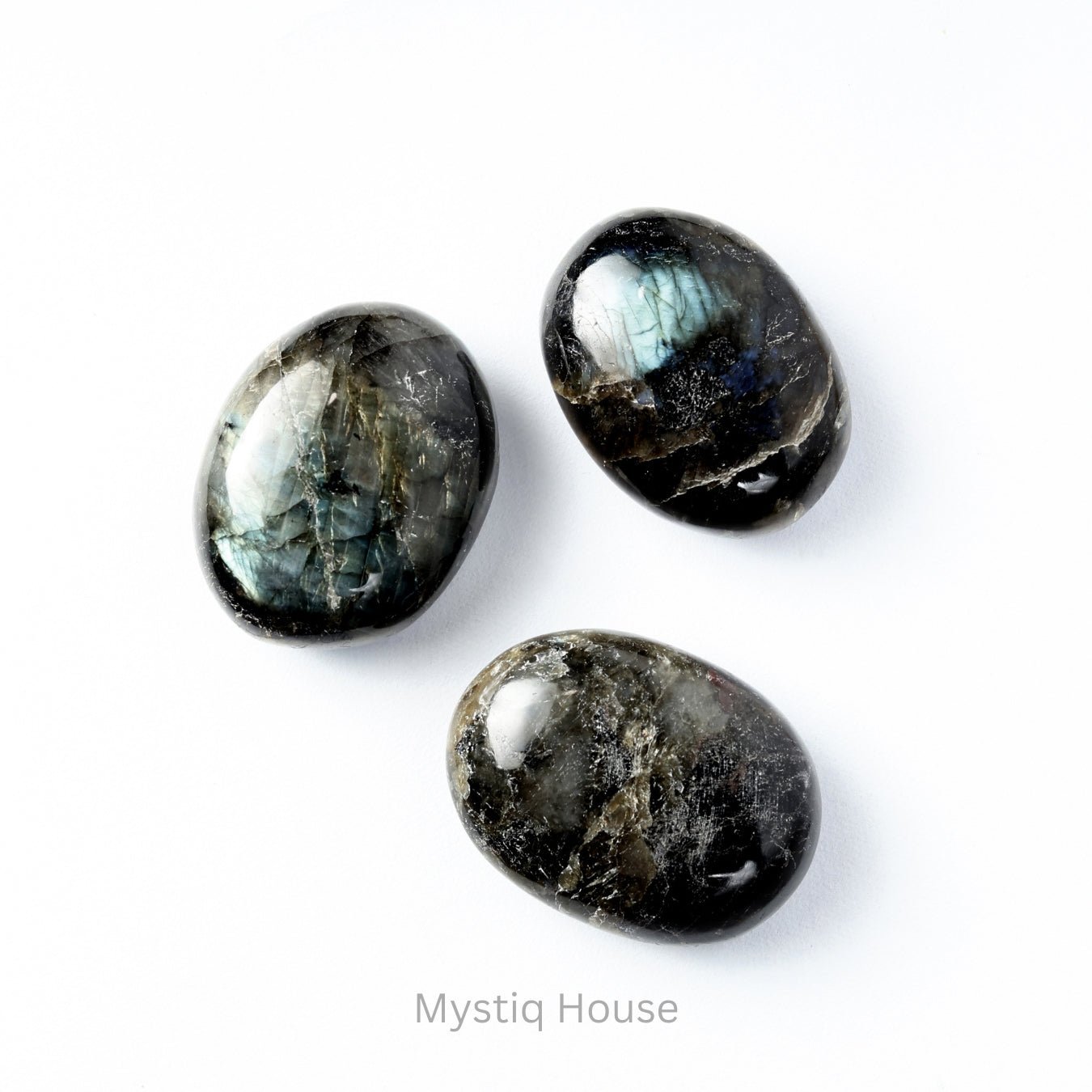 Labradorite Palm Stone - MystiqHouse