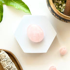 Rose Quartz Palm Stone - MystiqHouse